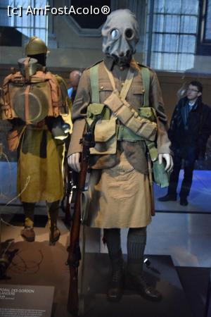 [P07] Musée de l'Armée Paris expoziţie echipament » foto by hopyk
 - 
<span class="allrVoted glyphicon glyphicon-heart hidden" id="av930906"></span>
<a class="m-l-10 hidden" id="sv930906" onclick="voting_Foto_DelVot(,930906,2491)" role="button">șterge vot <span class="glyphicon glyphicon-remove"></span></a>
<a id="v9930906" class=" c-red"  onclick="voting_Foto_SetVot(930906)" role="button"><span class="glyphicon glyphicon-heart-empty"></span> <b>LIKE</b> = Votează poza</a> <img class="hidden"  id="f930906W9" src="/imagini/loader.gif" border="0" /><span class="AjErrMes hidden" id="e930906ErM"></span>