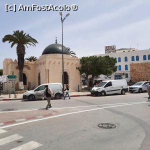 [P75] Sousse, Mausoleul Imam Yehya, profet al islamului, Aproape de Medina » foto by mprofeanu
 - 
<span class="allrVoted glyphicon glyphicon-heart hidden" id="av1440820"></span>
<a class="m-l-10 hidden" id="sv1440820" onclick="voting_Foto_DelVot(,1440820,2508)" role="button">șterge vot <span class="glyphicon glyphicon-remove"></span></a>
<a id="v91440820" class=" c-red"  onclick="voting_Foto_SetVot(1440820)" role="button"><span class="glyphicon glyphicon-heart-empty"></span> <b>LIKE</b> = Votează poza</a> <img class="hidden"  id="f1440820W9" src="/imagini/loader.gif" border="0" /><span class="AjErrMes hidden" id="e1440820ErM"></span>