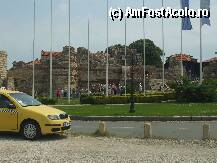 [P26] Nessebar-intrarea in orasul vechi » foto by cornel_eco*
 - 
<span class="allrVoted glyphicon glyphicon-heart hidden" id="av13701"></span>
<a class="m-l-10 hidden" id="sv13701" onclick="voting_Foto_DelVot(,13701,2512)" role="button">șterge vot <span class="glyphicon glyphicon-remove"></span></a>
<a id="v913701" class=" c-red"  onclick="voting_Foto_SetVot(13701)" role="button"><span class="glyphicon glyphicon-heart-empty"></span> <b>LIKE</b> = Votează poza</a> <img class="hidden"  id="f13701W9" src="/imagini/loader.gif" border="0" /><span class="AjErrMes hidden" id="e13701ErM"></span>