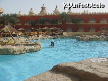 [P12] celalta piscina incalzita- mare, dar doar o parte era incalzita » foto by dr_negrea2002
 - 
<span class="allrVoted glyphicon glyphicon-heart hidden" id="av174159"></span>
<a class="m-l-10 hidden" id="sv174159" onclick="voting_Foto_DelVot(,174159,2515)" role="button">șterge vot <span class="glyphicon glyphicon-remove"></span></a>
<a id="v9174159" class=" c-red"  onclick="voting_Foto_SetVot(174159)" role="button"><span class="glyphicon glyphicon-heart-empty"></span> <b>LIKE</b> = Votează poza</a> <img class="hidden"  id="f174159W9" src="/imagini/loader.gif" border="0" /><span class="AjErrMes hidden" id="e174159ErM"></span>