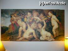 [P16] unul din tablourile prezente peste tot in Hotel Central » foto by deliutza27
 - 
<span class="allrVoted glyphicon glyphicon-heart hidden" id="av189373"></span>
<a class="m-l-10 hidden" id="sv189373" onclick="voting_Foto_DelVot(,189373,2520)" role="button">șterge vot <span class="glyphicon glyphicon-remove"></span></a>
<a id="v9189373" class=" c-red"  onclick="voting_Foto_SetVot(189373)" role="button"><span class="glyphicon glyphicon-heart-empty"></span> <b>LIKE</b> = Votează poza</a> <img class="hidden"  id="f189373W9" src="/imagini/loader.gif" border="0" /><span class="AjErrMes hidden" id="e189373ErM"></span>
