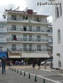 [P02] Hotel Central - camera noastra a fost cea de deasupra Giro Mania » foto by deliutza27
 - 
<span class="allrVoted glyphicon glyphicon-heart hidden" id="av189359"></span>
<a class="m-l-10 hidden" id="sv189359" onclick="voting_Foto_DelVot(,189359,2520)" role="button">șterge vot <span class="glyphicon glyphicon-remove"></span></a>
<a id="v9189359" class=" c-red"  onclick="voting_Foto_SetVot(189359)" role="button"><span class="glyphicon glyphicon-heart-empty"></span> <b>LIKE</b> = Votează poza</a> <img class="hidden"  id="f189359W9" src="/imagini/loader.gif" border="0" /><span class="AjErrMes hidden" id="e189359ErM"></span>