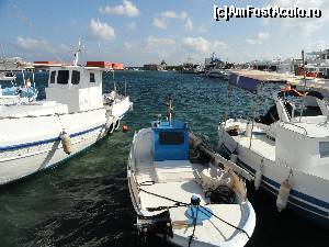 [P07] Orasul-port Naoussa » foto by zuftim
 - 
<span class="allrVoted glyphicon glyphicon-heart hidden" id="av577759"></span>
<a class="m-l-10 hidden" id="sv577759" onclick="voting_Foto_DelVot(,577759,2566)" role="button">șterge vot <span class="glyphicon glyphicon-remove"></span></a>
<a id="v9577759" class=" c-red"  onclick="voting_Foto_SetVot(577759)" role="button"><span class="glyphicon glyphicon-heart-empty"></span> <b>LIKE</b> = Votează poza</a> <img class="hidden"  id="f577759W9" src="/imagini/loader.gif" border="0" /><span class="AjErrMes hidden" id="e577759ErM"></span>