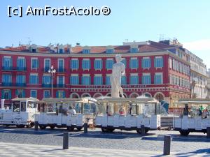 [P02] Place Massena.  » foto by GabrielaG
 - 
<span class="allrVoted glyphicon glyphicon-heart hidden" id="av724614"></span>
<a class="m-l-10 hidden" id="sv724614" onclick="voting_Foto_DelVot(,724614,2571)" role="button">șterge vot <span class="glyphicon glyphicon-remove"></span></a>
<a id="v9724614" class=" c-red"  onclick="voting_Foto_SetVot(724614)" role="button"><span class="glyphicon glyphicon-heart-empty"></span> <b>LIKE</b> = Votează poza</a> <img class="hidden"  id="f724614W9" src="/imagini/loader.gif" border="0" /><span class="AjErrMes hidden" id="e724614ErM"></span>
