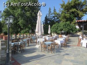 [P07] aceeasi taverna » foto by andrei.rafoiu
 - 
<span class="allrVoted glyphicon glyphicon-heart hidden" id="av878424"></span>
<a class="m-l-10 hidden" id="sv878424" onclick="voting_Foto_DelVot(,878424,2585)" role="button">șterge vot <span class="glyphicon glyphicon-remove"></span></a>
<a id="v9878424" class=" c-red"  onclick="voting_Foto_SetVot(878424)" role="button"><span class="glyphicon glyphicon-heart-empty"></span> <b>LIKE</b> = Votează poza</a> <img class="hidden"  id="f878424W9" src="/imagini/loader.gif" border="0" /><span class="AjErrMes hidden" id="e878424ErM"></span>