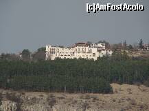 [P16] Fosta resedinta a lui Jivkov, acum hotel cu multe stele sau ce o fi, pozata cu zoom-ul la maxim » foto by DanCld
 - 
<span class="allrVoted glyphicon glyphicon-heart hidden" id="av214717"></span>
<a class="m-l-10 hidden" id="sv214717" onclick="voting_Foto_DelVot(,214717,2587)" role="button">șterge vot <span class="glyphicon glyphicon-remove"></span></a>
<a id="v9214717" class=" c-red"  onclick="voting_Foto_SetVot(214717)" role="button"><span class="glyphicon glyphicon-heart-empty"></span> <b>LIKE</b> = Votează poza</a> <img class="hidden"  id="f214717W9" src="/imagini/loader.gif" border="0" /><span class="AjErrMes hidden" id="e214717ErM"></span>