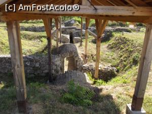 [P15] Sistem de canalizare la Nicopolis ad Istrum » foto by irinad
 - 
<span class="allrVoted glyphicon glyphicon-heart hidden" id="av778667"></span>
<a class="m-l-10 hidden" id="sv778667" onclick="voting_Foto_DelVot(,778667,2587)" role="button">șterge vot <span class="glyphicon glyphicon-remove"></span></a>
<a id="v9778667" class=" c-red"  onclick="voting_Foto_SetVot(778667)" role="button"><span class="glyphicon glyphicon-heart-empty"></span> <b>LIKE</b> = Votează poza</a> <img class="hidden"  id="f778667W9" src="/imagini/loader.gif" border="0" /><span class="AjErrMes hidden" id="e778667ErM"></span>