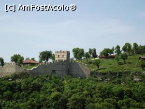 [P01] Trapezitsa cu turnul de sud-est » foto by irinad
 - 
<span class="allrVoted glyphicon glyphicon-heart hidden" id="av857995"></span>
<a class="m-l-10 hidden" id="sv857995" onclick="voting_Foto_DelVot(,857995,2587)" role="button">șterge vot <span class="glyphicon glyphicon-remove"></span></a>
<a id="v9857995" class=" c-red"  onclick="voting_Foto_SetVot(857995)" role="button"><span class="glyphicon glyphicon-heart-empty"></span> <b>LIKE</b> = Votează poza</a> <img class="hidden"  id="f857995W9" src="/imagini/loader.gif" border="0" /><span class="AjErrMes hidden" id="e857995ErM"></span>