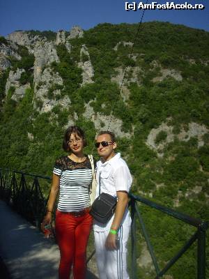 [P01] Reprezinta ghidul nostru Andreea pe care o respect pentru punctualitatea de care a dat dovadă atât in momentele de plecare cât și pe parcursul călătoriilor » foto by alex123456
 - 
<span class="allrVoted glyphicon glyphicon-heart hidden" id="av673262"></span>
<a class="m-l-10 hidden" id="sv673262" onclick="voting_Foto_DelVot(,673262,2686)" role="button">șterge vot <span class="glyphicon glyphicon-remove"></span></a>
<a id="v9673262" class=" c-red"  onclick="voting_Foto_SetVot(673262)" role="button"><span class="glyphicon glyphicon-heart-empty"></span> <b>LIKE</b> = Votează poza</a> <img class="hidden"  id="f673262W9" src="/imagini/loader.gif" border="0" /><span class="AjErrMes hidden" id="e673262ErM"></span>