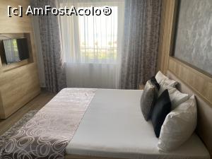 [P02] Hotel Tomis Mamaia.Dormitor dintr-o suita. » foto by Floria
 - 
<span class="allrVoted glyphicon glyphicon-heart hidden" id="av1306226"></span>
<a class="m-l-10 hidden" id="sv1306226" onclick="voting_Foto_DelVot(,1306226,2689)" role="button">șterge vot <span class="glyphicon glyphicon-remove"></span></a>
<a id="v91306226" class=" c-red"  onclick="voting_Foto_SetVot(1306226)" role="button"><span class="glyphicon glyphicon-heart-empty"></span> <b>LIKE</b> = Votează poza</a> <img class="hidden"  id="f1306226W9" src="/imagini/loader.gif" border="0" /><span class="AjErrMes hidden" id="e1306226ErM"></span>