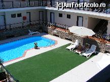 [P01] Piscina hotelului Sun » foto by Dana.C
 - 
<span class="allrVoted glyphicon glyphicon-heart hidden" id="av106570"></span>
<a class="m-l-10 hidden" id="sv106570" onclick="voting_Foto_DelVot(,106570,2747)" role="button">șterge vot <span class="glyphicon glyphicon-remove"></span></a>
<a id="v9106570" class=" c-red"  onclick="voting_Foto_SetVot(106570)" role="button"><span class="glyphicon glyphicon-heart-empty"></span> <b>LIKE</b> = Votează poza</a> <img class="hidden"  id="f106570W9" src="/imagini/loader.gif" border="0" /><span class="AjErrMes hidden" id="e106570ErM"></span>