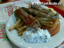 [P04] O portie de souvlaki, la Dr. Hunger » foto by laurentiucapac
 - 
<span class="allrVoted glyphicon glyphicon-heart hidden" id="av12419"></span>
<a class="m-l-10 hidden" id="sv12419" onclick="voting_Foto_DelVot(,12419,2747)" role="button">șterge vot <span class="glyphicon glyphicon-remove"></span></a>
<a id="v912419" class=" c-red"  onclick="voting_Foto_SetVot(12419)" role="button"><span class="glyphicon glyphicon-heart-empty"></span> <b>LIKE</b> = Votează poza</a> <img class="hidden"  id="f12419W9" src="/imagini/loader.gif" border="0" /><span class="AjErrMes hidden" id="e12419ErM"></span>