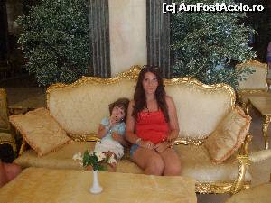 [P06] In lobby » foto by mihai27
 - 
<span class="allrVoted glyphicon glyphicon-heart hidden" id="av596677"></span>
<a class="m-l-10 hidden" id="sv596677" onclick="voting_Foto_DelVot(,596677,2762)" role="button">șterge vot <span class="glyphicon glyphicon-remove"></span></a>
<a id="v9596677" class=" c-red"  onclick="voting_Foto_SetVot(596677)" role="button"><span class="glyphicon glyphicon-heart-empty"></span> <b>LIKE</b> = Votează poza</a> <img class="hidden"  id="f596677W9" src="/imagini/loader.gif" border="0" /><span class="AjErrMes hidden" id="e596677ErM"></span>