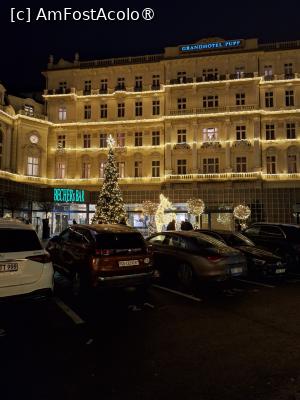 [P17] Grand Hotel Pupp by night » foto by cristian sava
 - 
<span class="allrVoted glyphicon glyphicon-heart hidden" id="av1409185"></span>
<a class="m-l-10 hidden" id="sv1409185" onclick="voting_Foto_DelVot(,1409185,2782)" role="button">șterge vot <span class="glyphicon glyphicon-remove"></span></a>
<a id="v91409185" class=" c-red"  onclick="voting_Foto_SetVot(1409185)" role="button"><span class="glyphicon glyphicon-heart-empty"></span> <b>LIKE</b> = Votează poza</a> <img class="hidden"  id="f1409185W9" src="/imagini/loader.gif" border="0" /><span class="AjErrMes hidden" id="e1409185ErM"></span>