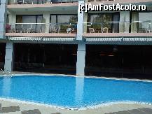 [P09] Piscina Flamingo - e mai mare decat pare aici » foto by blueskin0505
 - 
<span class="allrVoted glyphicon glyphicon-heart hidden" id="av325598"></span>
<a class="m-l-10 hidden" id="sv325598" onclick="voting_Foto_DelVot(,325598,2826)" role="button">șterge vot <span class="glyphicon glyphicon-remove"></span></a>
<a id="v9325598" class=" c-red"  onclick="voting_Foto_SetVot(325598)" role="button"><span class="glyphicon glyphicon-heart-empty"></span> <b>LIKE</b> = Votează poza</a> <img class="hidden"  id="f325598W9" src="/imagini/loader.gif" border="0" /><span class="AjErrMes hidden" id="e325598ErM"></span>