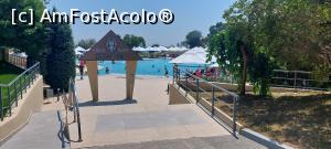 [P12] Accesul la piscină se face din hotel » foto by grumy78
 - 
<span class="allrVoted glyphicon glyphicon-heart hidden" id="av1375792"></span>
<a class="m-l-10 hidden" id="sv1375792" onclick="voting_Foto_DelVot(,1375792,2833)" role="button">șterge vot <span class="glyphicon glyphicon-remove"></span></a>
<a id="v91375792" class=" c-red"  onclick="voting_Foto_SetVot(1375792)" role="button"><span class="glyphicon glyphicon-heart-empty"></span> <b>LIKE</b> = Votează poza</a> <img class="hidden"  id="f1375792W9" src="/imagini/loader.gif" border="0" /><span class="AjErrMes hidden" id="e1375792ErM"></span>