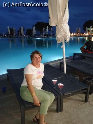 [P02] seara la un cocteil » foto by aurora56
 - 
<span class="allrVoted glyphicon glyphicon-heart hidden" id="av1496461"></span>
<a class="m-l-10 hidden" id="sv1496461" onclick="voting_Foto_DelVot(,1496461,2833)" role="button">șterge vot <span class="glyphicon glyphicon-remove"></span></a>
<a id="v91496461" class=" c-red"  onclick="voting_Foto_SetVot(1496461)" role="button"><span class="glyphicon glyphicon-heart-empty"></span> <b>LIKE</b> = Votează poza</a> <img class="hidden"  id="f1496461W9" src="/imagini/loader.gif" border="0" /><span class="AjErrMes hidden" id="e1496461ErM"></span>