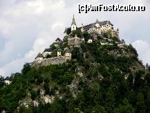 [P18] Impresionantul Burg Hochosterwitz.  » foto by BOGDAN DSN
 - 
<span class="allrVoted glyphicon glyphicon-heart hidden" id="av398816"></span>
<a class="m-l-10 hidden" id="sv398816" onclick="voting_Foto_DelVot(,398816,2854)" role="button">șterge vot <span class="glyphicon glyphicon-remove"></span></a>
<a id="v9398816" class=" c-red"  onclick="voting_Foto_SetVot(398816)" role="button"><span class="glyphicon glyphicon-heart-empty"></span> <b>LIKE</b> = Votează poza</a> <img class="hidden"  id="f398816W9" src="/imagini/loader.gif" border="0" /><span class="AjErrMes hidden" id="e398816ErM"></span>