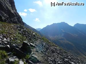 [P11] Traseu Balea lac - Vf. Moldoveanu / acelasi traseu prin caldarea fundu Caprei la scara mai mare » foto by florentin_dobre
 - 
<span class="allrVoted glyphicon glyphicon-heart hidden" id="av356654"></span>
<a class="m-l-10 hidden" id="sv356654" onclick="voting_Foto_DelVot(,356654,2855)" role="button">șterge vot <span class="glyphicon glyphicon-remove"></span></a>
<a id="v9356654" class=" c-red"  onclick="voting_Foto_SetVot(356654)" role="button"><span class="glyphicon glyphicon-heart-empty"></span> <b>LIKE</b> = Votează poza</a> <img class="hidden"  id="f356654W9" src="/imagini/loader.gif" border="0" /><span class="AjErrMes hidden" id="e356654ErM"></span>