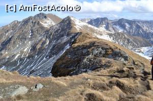 [P19] Deasupra Căldării Bâlea » foto by AZE
 - 
<span class="allrVoted glyphicon glyphicon-heart hidden" id="av1024814"></span>
<a class="m-l-10 hidden" id="sv1024814" onclick="voting_Foto_DelVot(,1024814,2855)" role="button">șterge vot <span class="glyphicon glyphicon-remove"></span></a>
<a id="v91024814" class=" c-red"  onclick="voting_Foto_SetVot(1024814)" role="button"><span class="glyphicon glyphicon-heart-empty"></span> <b>LIKE</b> = Votează poza</a> <img class="hidden"  id="f1024814W9" src="/imagini/loader.gif" border="0" /><span class="AjErrMes hidden" id="e1024814ErM"></span>