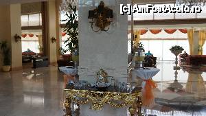 [P51] Zona de primire de la receptie.  » foto by ania
 - 
<span class="allrVoted glyphicon glyphicon-heart hidden" id="av394590"></span>
<a class="m-l-10 hidden" id="sv394590" onclick="voting_Foto_DelVot(,394590,2876)" role="button">șterge vot <span class="glyphicon glyphicon-remove"></span></a>
<a id="v9394590" class=" c-red"  onclick="voting_Foto_SetVot(394590)" role="button"><span class="glyphicon glyphicon-heart-empty"></span> <b>LIKE</b> = Votează poza</a> <img class="hidden"  id="f394590W9" src="/imagini/loader.gif" border="0" /><span class="AjErrMes hidden" id="e394590ErM"></span>