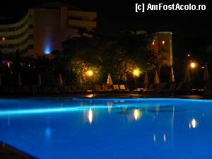 [P08] piscina de relaxare, noaptea » foto by monysh
 - 
<span class="allrVoted glyphicon glyphicon-heart hidden" id="av371358"></span>
<a class="m-l-10 hidden" id="sv371358" onclick="voting_Foto_DelVot(,371358,2876)" role="button">șterge vot <span class="glyphicon glyphicon-remove"></span></a>
<a id="v9371358" class=" c-red"  onclick="voting_Foto_SetVot(371358)" role="button"><span class="glyphicon glyphicon-heart-empty"></span> <b>LIKE</b> = Votează poza</a> <img class="hidden"  id="f371358W9" src="/imagini/loader.gif" border="0" /><span class="AjErrMes hidden" id="e371358ErM"></span>