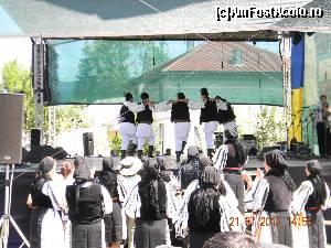 [P06] Târgul de Fete de pe Muntele Găina - Iulie 2012.  » foto by bogumil
 - 
<span class="allrVoted glyphicon glyphicon-heart hidden" id="av667442"></span>
<a class="m-l-10 hidden" id="sv667442" onclick="voting_Foto_DelVot(,667442,2923)" role="button">șterge vot <span class="glyphicon glyphicon-remove"></span></a>
<a id="v9667442" class=" c-red"  onclick="voting_Foto_SetVot(667442)" role="button"><span class="glyphicon glyphicon-heart-empty"></span> <b>LIKE</b> = Votează poza</a> <img class="hidden"  id="f667442W9" src="/imagini/loader.gif" border="0" /><span class="AjErrMes hidden" id="e667442ErM"></span>