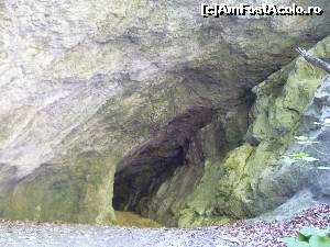 [P07] Valea Sighiştelului. O pestera mica, cu nisip pe jos » foto by FlorinAndrei
 - 
<span class="allrVoted glyphicon glyphicon-heart hidden" id="av621340"></span>
<a class="m-l-10 hidden" id="sv621340" onclick="voting_Foto_DelVot(,621340,2923)" role="button">șterge vot <span class="glyphicon glyphicon-remove"></span></a>
<a id="v9621340" class=" c-red"  onclick="voting_Foto_SetVot(621340)" role="button"><span class="glyphicon glyphicon-heart-empty"></span> <b>LIKE</b> = Votează poza</a> <img class="hidden"  id="f621340W9" src="/imagini/loader.gif" border="0" /><span class="AjErrMes hidden" id="e621340ErM"></span>