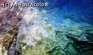 [P21] Hublourile de sticlă se apropie ameninţător, la câţiva centimetri, de stâncile ascuţite. Simţim o 'oarecare' nelinişte...  » foto by Lucien
 - 
<span class="allrVoted glyphicon glyphicon-heart hidden" id="av729767"></span>
<a class="m-l-10 hidden" id="sv729767" onclick="voting_Foto_DelVot(,729767,3004)" role="button">șterge vot <span class="glyphicon glyphicon-remove"></span></a>
<a id="v9729767" class=" c-red"  onclick="voting_Foto_SetVot(729767)" role="button"><span class="glyphicon glyphicon-heart-empty"></span> <b>LIKE</b> = Votează poza</a> <img class="hidden"  id="f729767W9" src="/imagini/loader.gif" border="0" /><span class="AjErrMes hidden" id="e729767ErM"></span>