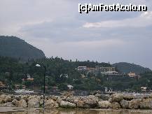 [P01] Statiunea Paleokastritsa vazuta de pe vapor, de remarcat chiparosii! » foto by corinka
 - 
<span class="allrVoted glyphicon glyphicon-heart hidden" id="av81709"></span>
<a class="m-l-10 hidden" id="sv81709" onclick="voting_Foto_DelVot(,81709,3004)" role="button">șterge vot <span class="glyphicon glyphicon-remove"></span></a>
<a id="v981709" class=" c-red"  onclick="voting_Foto_SetVot(81709)" role="button"><span class="glyphicon glyphicon-heart-empty"></span> <b>LIKE</b> = Votează poza</a> <img class="hidden"  id="f81709W9" src="/imagini/loader.gif" border="0" /><span class="AjErrMes hidden" id="e81709ErM"></span>