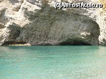 [P19] Grota in care am inotat, separata de plaja, trebuind sa inotam pana acolo. » foto by corinka
 - 
<span class="allrVoted glyphicon glyphicon-heart hidden" id="av81730"></span>
<a class="m-l-10 hidden" id="sv81730" onclick="voting_Foto_DelVot(,81730,3004)" role="button">șterge vot <span class="glyphicon glyphicon-remove"></span></a>
<a id="v981730" class=" c-red"  onclick="voting_Foto_SetVot(81730)" role="button"><span class="glyphicon glyphicon-heart-empty"></span> <b>LIKE</b> = Votează poza</a> <img class="hidden"  id="f81730W9" src="/imagini/loader.gif" border="0" /><span class="AjErrMes hidden" id="e81730ErM"></span>