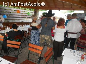 [P02] Cantec, joc si voie buna!  » foto by LaDonna
 - 
<span class="allrVoted glyphicon glyphicon-heart hidden" id="av901780"></span>
<a class="m-l-10 hidden" id="sv901780" onclick="voting_Foto_DelVot(,901780,3054)" role="button">șterge vot <span class="glyphicon glyphicon-remove"></span></a>
<a id="v9901780" class=" c-red"  onclick="voting_Foto_SetVot(901780)" role="button"><span class="glyphicon glyphicon-heart-empty"></span> <b>LIKE</b> = Votează poza</a> <img class="hidden"  id="f901780W9" src="/imagini/loader.gif" border="0" /><span class="AjErrMes hidden" id="e901780ErM"></span>
