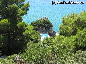 [P02] Chiar pe coasta cineva si-a construit o vila cu piscina- superba priveliste!  » foto by luciaoradea
 - 
<span class="allrVoted glyphicon glyphicon-heart hidden" id="av536404"></span>
<a class="m-l-10 hidden" id="sv536404" onclick="voting_Foto_DelVot(,536404,3056)" role="button">șterge vot <span class="glyphicon glyphicon-remove"></span></a>
<a id="v9536404" class=" c-red"  onclick="voting_Foto_SetVot(536404)" role="button"><span class="glyphicon glyphicon-heart-empty"></span> <b>LIKE</b> = Votează poza</a> <img class="hidden"  id="f536404W9" src="/imagini/loader.gif" border="0" /><span class="AjErrMes hidden" id="e536404ErM"></span>