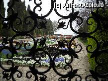 [P05] Gradina castelului reginei Maria » foto by bel_lira
 - 
<span class="allrVoted glyphicon glyphicon-heart hidden" id="av214865"></span>
<a class="m-l-10 hidden" id="sv214865" onclick="voting_Foto_DelVot(,214865,3064)" role="button">șterge vot <span class="glyphicon glyphicon-remove"></span></a>
<a id="v9214865" class=" c-red"  onclick="voting_Foto_SetVot(214865)" role="button"><span class="glyphicon glyphicon-heart-empty"></span> <b>LIKE</b> = Votează poza</a> <img class="hidden"  id="f214865W9" src="/imagini/loader.gif" border="0" /><span class="AjErrMes hidden" id="e214865ErM"></span>