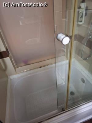 [P05] Cabina dus murdara februarie » foto by Teodor17
 - 
<span class="allrVoted glyphicon glyphicon-heart hidden" id="av1526740"></span>
<a class="m-l-10 hidden" id="sv1526740" onclick="voting_Foto_DelVot(,1526740,3085)" role="button">șterge vot <span class="glyphicon glyphicon-remove"></span></a>
<a id="v91526740" class=" c-red"  onclick="voting_Foto_SetVot(1526740)" role="button"><span class="glyphicon glyphicon-heart-empty"></span> <b>LIKE</b> = Votează poza</a> <img class="hidden"  id="f1526740W9" src="/imagini/loader.gif" border="0" /><span class="AjErrMes hidden" id="e1526740ErM"></span>