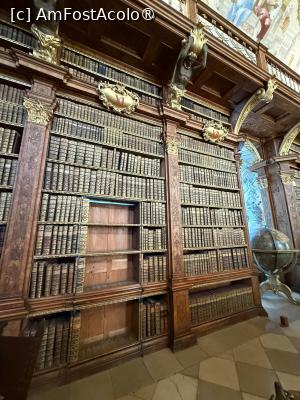 [P53] Biblioteca » foto by adso
 - 
<span class="allrVoted glyphicon glyphicon-heart hidden" id="av1515926"></span>
<a class="m-l-10 hidden" id="sv1515926" onclick="voting_Foto_DelVot(,1515926,3098)" role="button">șterge vot <span class="glyphicon glyphicon-remove"></span></a>
<a id="v91515926" class=" c-red"  onclick="voting_Foto_SetVot(1515926)" role="button"><span class="glyphicon glyphicon-heart-empty"></span> <b>LIKE</b> = Votează poza</a> <img class="hidden"  id="f1515926W9" src="/imagini/loader.gif" border="0" /><span class="AjErrMes hidden" id="e1515926ErM"></span>