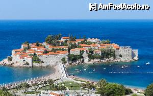[P13] Sveti Stefan » foto by costelradescu
 - 
<span class="allrVoted glyphicon glyphicon-heart hidden" id="av501404"></span>
<a class="m-l-10 hidden" id="sv501404" onclick="voting_Foto_DelVot(,501404,3106)" role="button">șterge vot <span class="glyphicon glyphicon-remove"></span></a>
<a id="v9501404" class=" c-red"  onclick="voting_Foto_SetVot(501404)" role="button"><span class="glyphicon glyphicon-heart-empty"></span> <b>LIKE</b> = Votează poza</a> <img class="hidden"  id="f501404W9" src="/imagini/loader.gif" border="0" /><span class="AjErrMes hidden" id="e501404ErM"></span>