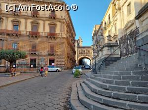 [P02] Vedere din Piazza San Francesco d'Assisi, în dreapta Chiesa San Francesco d'Assisi, în stânga Palazzo Platania, în față Arcada Benedictină. » foto by maryka
 - 
<span class="allrVoted glyphicon glyphicon-heart hidden" id="av1339099"></span>
<a class="m-l-10 hidden" id="sv1339099" onclick="voting_Foto_DelVot(,1339099,3109)" role="button">șterge vot <span class="glyphicon glyphicon-remove"></span></a>
<a id="v91339099" class=" c-red"  onclick="voting_Foto_SetVot(1339099)" role="button"><span class="glyphicon glyphicon-heart-empty"></span> <b>LIKE</b> = Votează poza</a> <img class="hidden"  id="f1339099W9" src="/imagini/loader.gif" border="0" /><span class="AjErrMes hidden" id="e1339099ErM"></span>