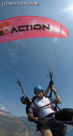 [P02] Paragliding 2 » foto by geruladacul
 - 
<span class="allrVoted glyphicon glyphicon-heart hidden" id="av979985"></span>
<a class="m-l-10 hidden" id="sv979985" onclick="voting_Foto_DelVot(,979985,3123)" role="button">șterge vot <span class="glyphicon glyphicon-remove"></span></a>
<a id="v9979985" class=" c-red"  onclick="voting_Foto_SetVot(979985)" role="button"><span class="glyphicon glyphicon-heart-empty"></span> <b>LIKE</b> = Votează poza</a> <img class="hidden"  id="f979985W9" src="/imagini/loader.gif" border="0" /><span class="AjErrMes hidden" id="e979985ErM"></span>