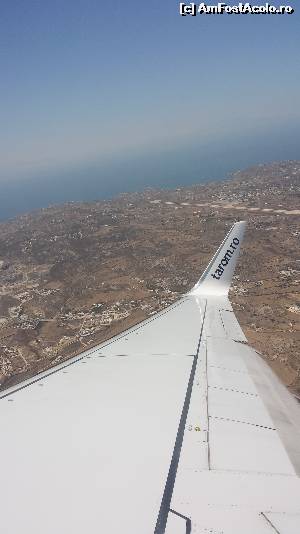 [P44] Mikonos vazut din avion.  » foto by popescuionut
 - 
<span class="allrVoted glyphicon glyphicon-heart hidden" id="av526069"></span>
<a class="m-l-10 hidden" id="sv526069" onclick="voting_Foto_DelVot(,526069,3145)" role="button">șterge vot <span class="glyphicon glyphicon-remove"></span></a>
<a id="v9526069" class=" c-red"  onclick="voting_Foto_SetVot(526069)" role="button"><span class="glyphicon glyphicon-heart-empty"></span> <b>LIKE</b> = Votează poza</a> <img class="hidden"  id="f526069W9" src="/imagini/loader.gif" border="0" /><span class="AjErrMes hidden" id="e526069ErM"></span>