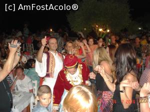 [P06] Atmosferă la Taverna Fantasia - Zia » foto by ANILU
 - 
<span class="allrVoted glyphicon glyphicon-heart hidden" id="av950151"></span>
<a class="m-l-10 hidden" id="sv950151" onclick="voting_Foto_DelVot(,950151,3145)" role="button">șterge vot <span class="glyphicon glyphicon-remove"></span></a>
<a id="v9950151" class=" c-red"  onclick="voting_Foto_SetVot(950151)" role="button"><span class="glyphicon glyphicon-heart-empty"></span> <b>LIKE</b> = Votează poza</a> <img class="hidden"  id="f950151W9" src="/imagini/loader.gif" border="0" /><span class="AjErrMes hidden" id="e950151ErM"></span>