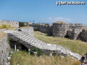 [P03] Fortăreața orasului aflata la malul marii.  » foto by Pami*
 - 
<span class="allrVoted glyphicon glyphicon-heart hidden" id="av619628"></span>
<a class="m-l-10 hidden" id="sv619628" onclick="voting_Foto_DelVot(,619628,3145)" role="button">șterge vot <span class="glyphicon glyphicon-remove"></span></a>
<a id="v9619628" class=" c-red"  onclick="voting_Foto_SetVot(619628)" role="button"><span class="glyphicon glyphicon-heart-empty"></span> <b>LIKE</b> = Votează poza</a> <img class="hidden"  id="f619628W9" src="/imagini/loader.gif" border="0" /><span class="AjErrMes hidden" id="e619628ErM"></span>