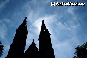 [P02] Catedrala din Vysehrad - Sf. Apostoli Petru şi Pavel » foto by ariciu*
 - 
<span class="allrVoted glyphicon glyphicon-heart hidden" id="av427375"></span>
<a class="m-l-10 hidden" id="sv427375" onclick="voting_Foto_DelVot(,427375,3167)" role="button">șterge vot <span class="glyphicon glyphicon-remove"></span></a>
<a id="v9427375" class=" c-red"  onclick="voting_Foto_SetVot(427375)" role="button"><span class="glyphicon glyphicon-heart-empty"></span> <b>LIKE</b> = Votează poza</a> <img class="hidden"  id="f427375W9" src="/imagini/loader.gif" border="0" /><span class="AjErrMes hidden" id="e427375ErM"></span>