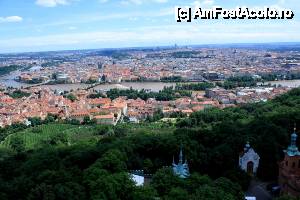 [P03] Panoramă asupra Pragăi din Turnul Petrin » foto by ariciu*
 - 
<span class="allrVoted glyphicon glyphicon-heart hidden" id="av427376"></span>
<a class="m-l-10 hidden" id="sv427376" onclick="voting_Foto_DelVot(,427376,3167)" role="button">șterge vot <span class="glyphicon glyphicon-remove"></span></a>
<a id="v9427376" class=" c-red"  onclick="voting_Foto_SetVot(427376)" role="button"><span class="glyphicon glyphicon-heart-empty"></span> <b>LIKE</b> = Votează poza</a> <img class="hidden"  id="f427376W9" src="/imagini/loader.gif" border="0" /><span class="AjErrMes hidden" id="e427376ErM"></span>