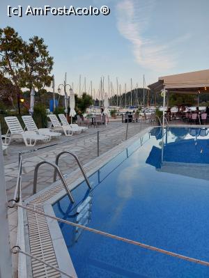 [P06] piscina h Oscar » foto by adryana
 - 
<span class="allrVoted glyphicon glyphicon-heart hidden" id="av1278681"></span>
<a class="m-l-10 hidden" id="sv1278681" onclick="voting_Foto_DelVot(,1278681,3173)" role="button">șterge vot <span class="glyphicon glyphicon-remove"></span></a>
<a id="v91278681" class=" c-red"  onclick="voting_Foto_SetVot(1278681)" role="button"><span class="glyphicon glyphicon-heart-empty"></span> <b>LIKE</b> = Votează poza</a> <img class="hidden"  id="f1278681W9" src="/imagini/loader.gif" border="0" /><span class="AjErrMes hidden" id="e1278681ErM"></span>