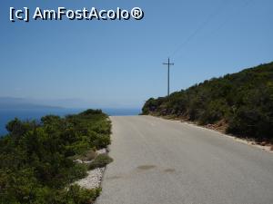 [P57] drumul spre farul de la Cape Ducato » foto by adryana
 - 
<span class="allrVoted glyphicon glyphicon-heart hidden" id="av759489"></span>
<a class="m-l-10 hidden" id="sv759489" onclick="voting_Foto_DelVot(,759489,3173)" role="button">șterge vot <span class="glyphicon glyphicon-remove"></span></a>
<a id="v9759489" class=" c-red"  onclick="voting_Foto_SetVot(759489)" role="button"><span class="glyphicon glyphicon-heart-empty"></span> <b>LIKE</b> = Votează poza</a> <img class="hidden"  id="f759489W9" src="/imagini/loader.gif" border="0" /><span class="AjErrMes hidden" id="e759489ErM"></span>