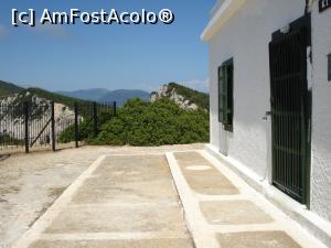 [P60] sus langa far » foto by adryana
 - 
<span class="allrVoted glyphicon glyphicon-heart hidden" id="av759492"></span>
<a class="m-l-10 hidden" id="sv759492" onclick="voting_Foto_DelVot(,759492,3173)" role="button">șterge vot <span class="glyphicon glyphicon-remove"></span></a>
<a id="v9759492" class=" c-red"  onclick="voting_Foto_SetVot(759492)" role="button"><span class="glyphicon glyphicon-heart-empty"></span> <b>LIKE</b> = Votează poza</a> <img class="hidden"  id="f759492W9" src="/imagini/loader.gif" border="0" /><span class="AjErrMes hidden" id="e759492ErM"></span>