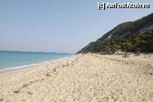 [P26] Pefkoulia » foto by alinutza_jl
 - 
<span class="allrVoted glyphicon glyphicon-heart hidden" id="av370679"></span>
<a class="m-l-10 hidden" id="sv370679" onclick="voting_Foto_DelVot(,370679,3173)" role="button">șterge vot <span class="glyphicon glyphicon-remove"></span></a>
<a id="v9370679" class=" c-red"  onclick="voting_Foto_SetVot(370679)" role="button"><span class="glyphicon glyphicon-heart-empty"></span> <b>LIKE</b> = Votează poza</a> <img class="hidden"  id="f370679W9" src="/imagini/loader.gif" border="0" /><span class="AjErrMes hidden" id="e370679ErM"></span>