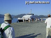 [P01] Portul Marmaris - Ne indrepram spre MARMARIS EXPRESS pentru transferul pe insula greceasca Rhodos. » foto by iulianic
 - 
<span class="allrVoted glyphicon glyphicon-heart hidden" id="av299158"></span>
<a class="m-l-10 hidden" id="sv299158" onclick="voting_Foto_DelVot(,299158,3186)" role="button">șterge vot <span class="glyphicon glyphicon-remove"></span></a>
<a id="v9299158" class=" c-red"  onclick="voting_Foto_SetVot(299158)" role="button"><span class="glyphicon glyphicon-heart-empty"></span> <b>LIKE</b> = Votează poza</a> <img class="hidden"  id="f299158W9" src="/imagini/loader.gif" border="0" /><span class="AjErrMes hidden" id="e299158ErM"></span>