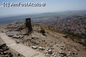 [P06] Teatrul- Pergam » foto by catrinel
 - 
<span class="allrVoted glyphicon glyphicon-heart hidden" id="av1357932"></span>
<a class="m-l-10 hidden" id="sv1357932" onclick="voting_Foto_DelVot(,1357932,3186)" role="button">șterge vot <span class="glyphicon glyphicon-remove"></span></a>
<a id="v91357932" class=" c-red"  onclick="voting_Foto_SetVot(1357932)" role="button"><span class="glyphicon glyphicon-heart-empty"></span> <b>LIKE</b> = Votează poza</a> <img class="hidden"  id="f1357932W9" src="/imagini/loader.gif" border="0" /><span class="AjErrMes hidden" id="e1357932ErM"></span>